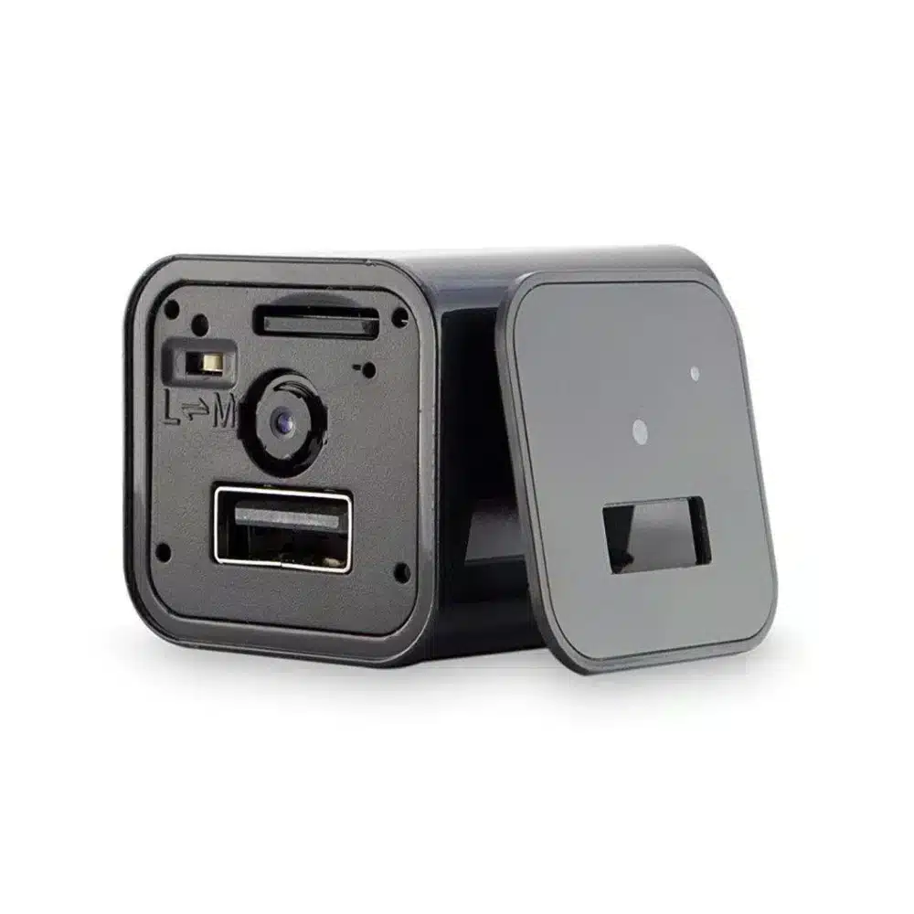 USB Charger Nanny Camera: Monitor with Hidden Spy Camera