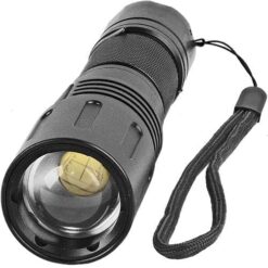 Zoomable Flashlight 3000 Lumens LED