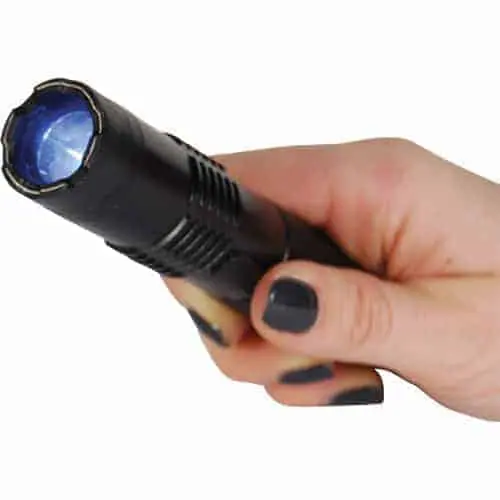 STUN GUN FLASHLIGHT