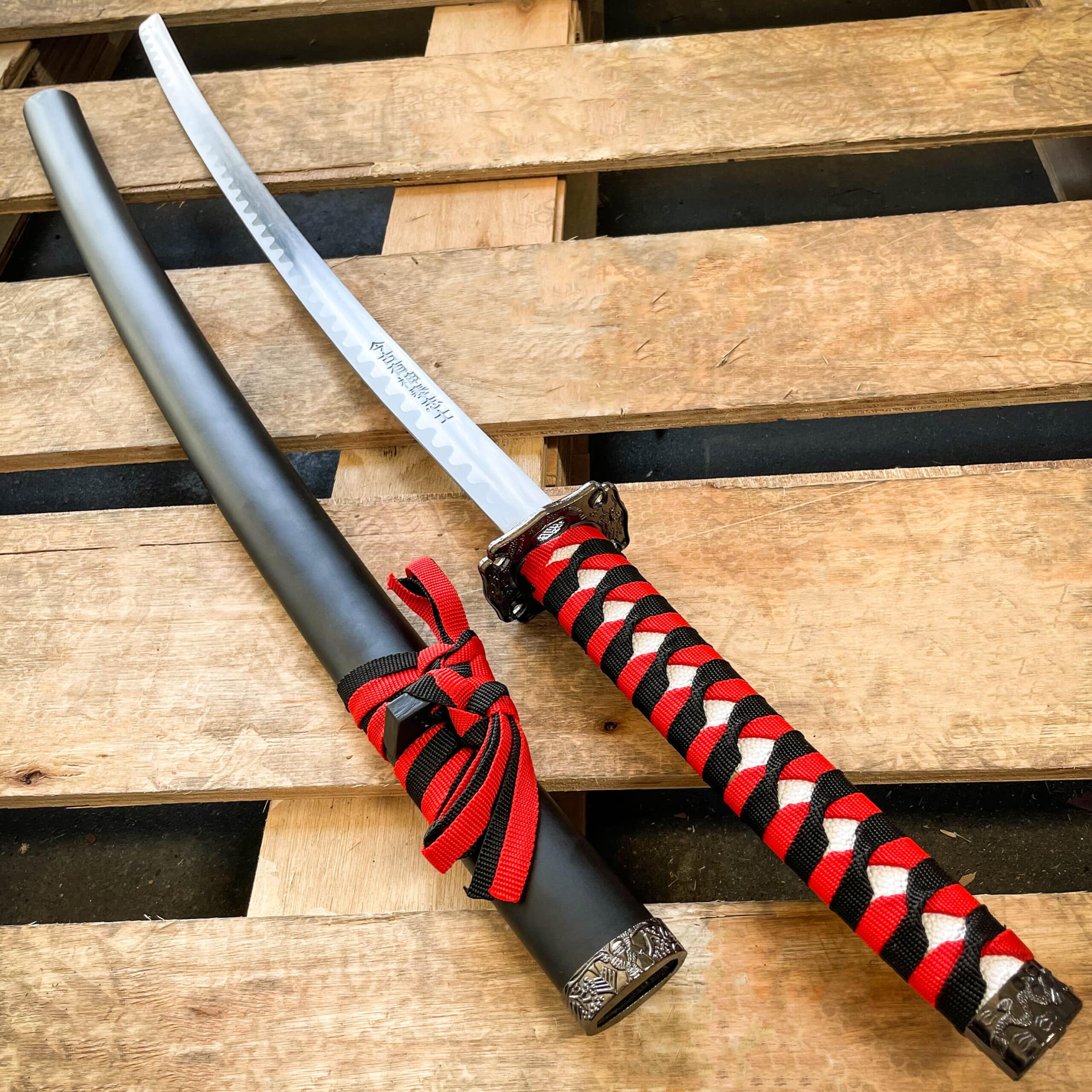 Japanese Samurai Sword KATANA High Carbon Steel Ninja RED Dragon Blade