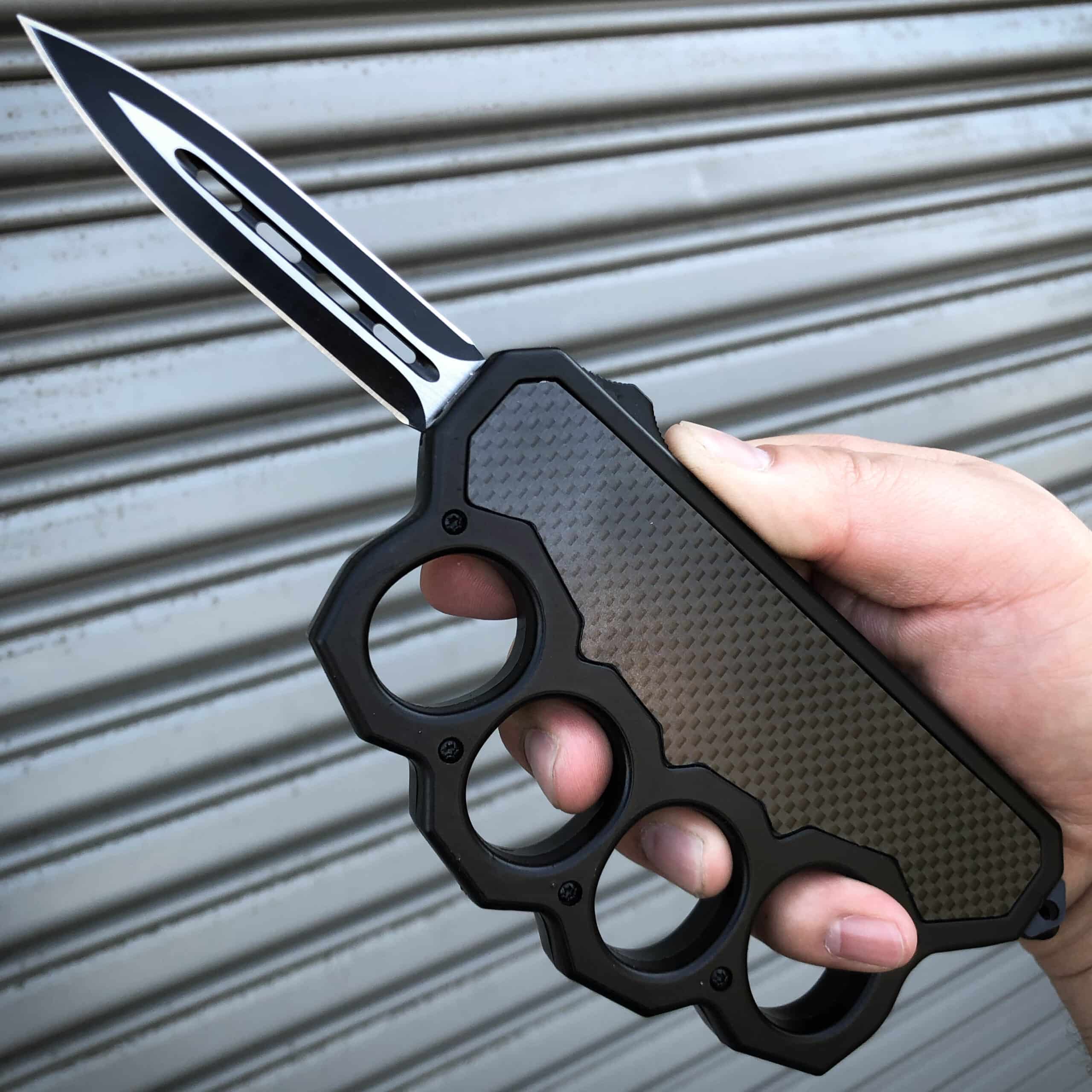Carbon Fiber Knuckle with sharp blade