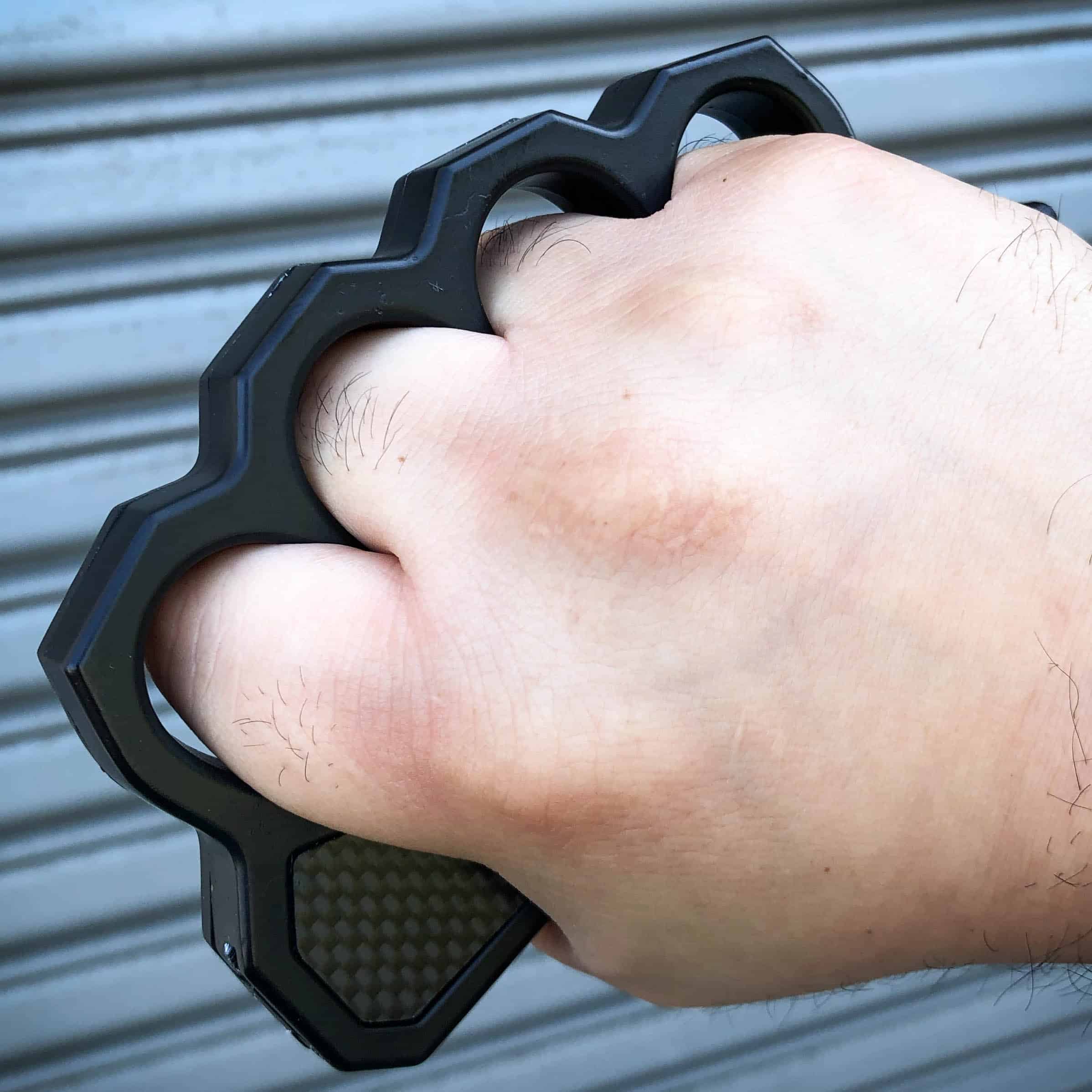 Exclusive Carbon Fiber Knuckle fitted in hand